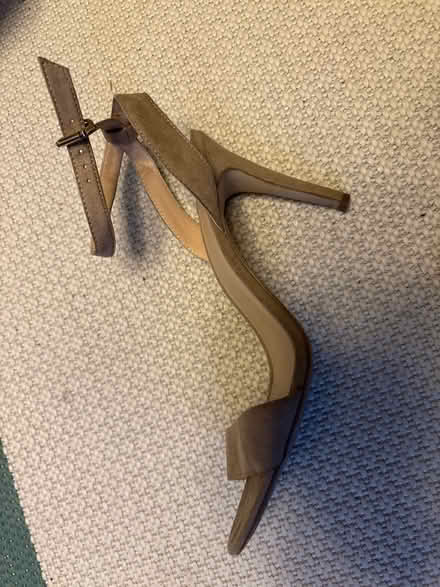 Photo of free Taupe New Look heels- size 7 (Forest Hill/ Honor Oak) #2