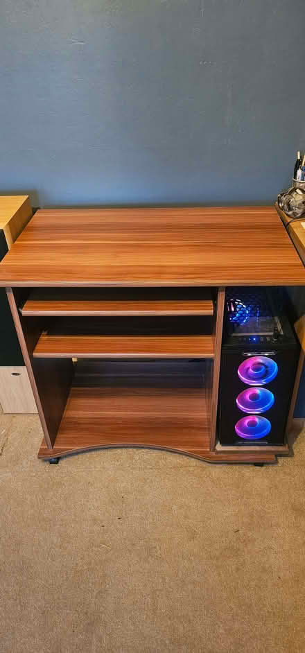 Photo of free Small desk (Blennerhasset CA7) #4