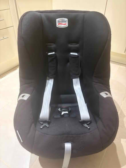 Photo of free Child’s car seat (Derby DE21) #2