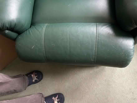 Photo of free Green leather recliner (Hockley Heath B94) #4