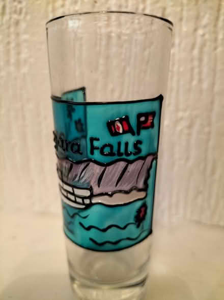 Photo of free Niagara Falls glass (Wollaton NG8) #2