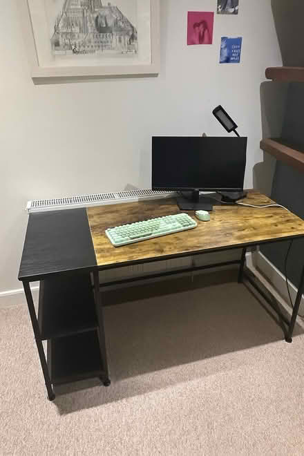 Photo of free Desk (must go on 30th December) (Tulse Hill SE21) #1