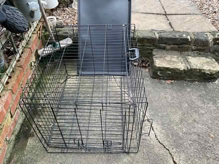 Photo of free Dog crate (Chesterfield S41) #3