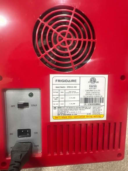 Photo of free Mini beverage cooler (Stuyvesant Heights) #3