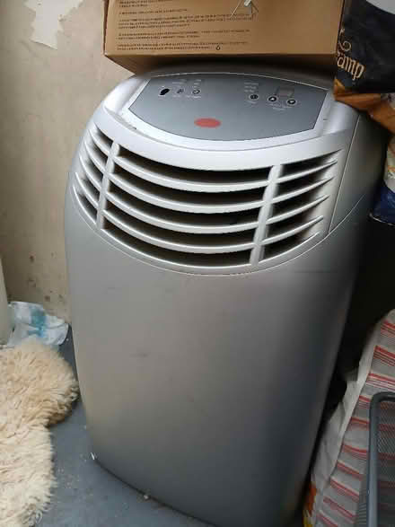 Photo of free Air conditioning unit (Woodside SE25) #1