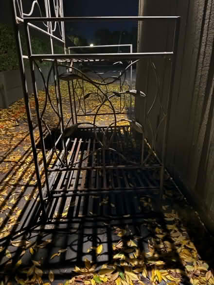 Photo of free Metal baker’s rack or plant stand (Valencia Avenue, Sunnyvale) #3