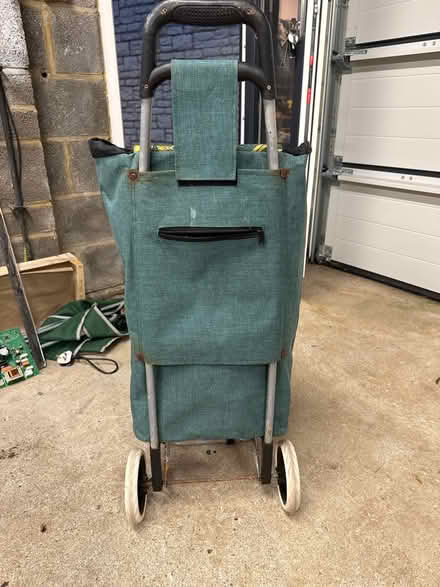 Photo of free Granny trolley (Frome, Stonebridge) #3