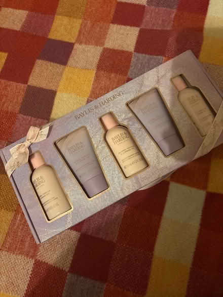 Photo of free Bayliss and Harding shower and body set (Southdown) #1