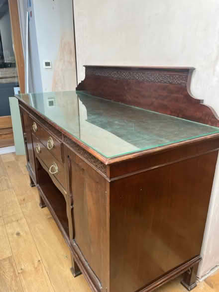 Photo of free Large mahogany sideboard (Holloway Road) #4