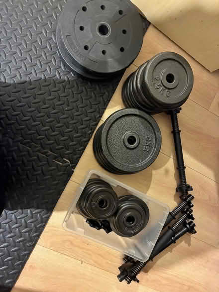 Photo of free Dumbells/Barbell and weights (Middlebrook BL6) #1