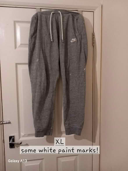 Photo of free XL Nike bottoms (IP1) #1