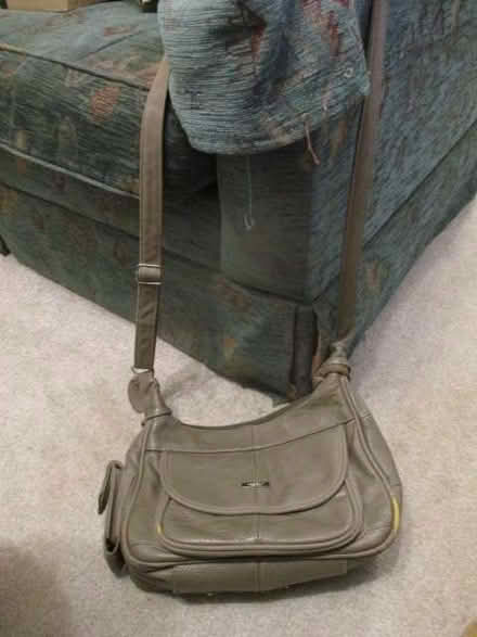 Photo of free Leather shoulder bag. (Innsworth GL3) #2