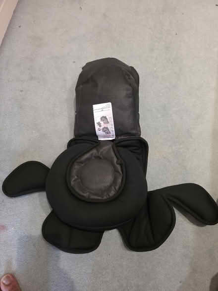 Photo of free Britax Romer Car Seat & baby inline (21 MHG SW20) #2