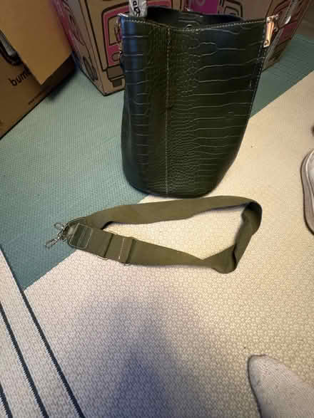 Photo of free Green bucket bag (Forest Hill/ Honor Oak) #4