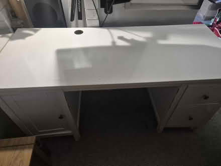 Photo of free White Computer Desk (Colchester CO2) #2