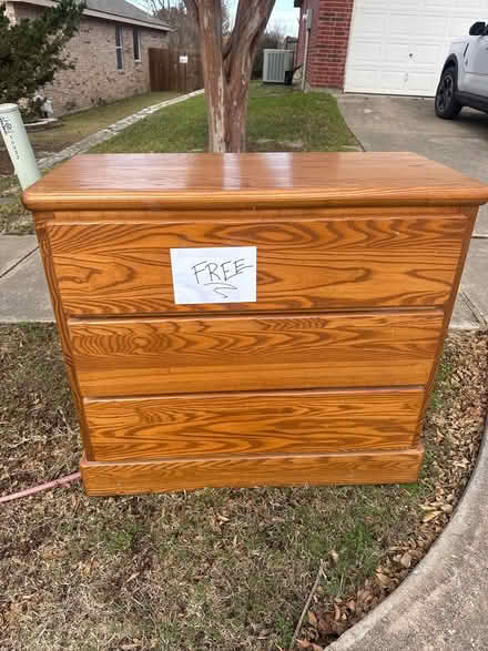 Photo of free Wood shelves and dresser (by benbrook middle school) #1