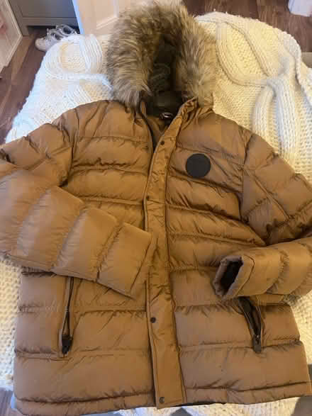 Photo of free Men’s large puffer jacket (Enfield N21) #1