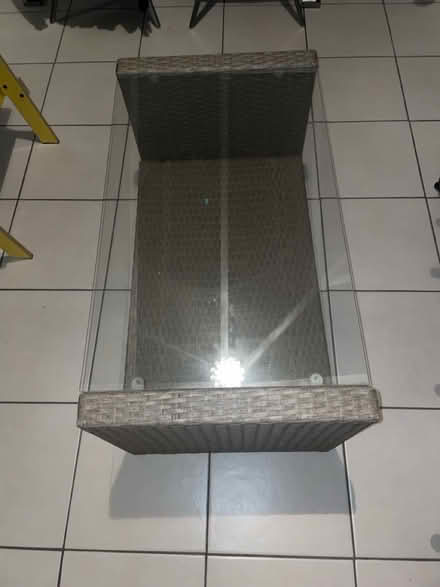 Photo of free Coffee table (Sheriff hill Gateshead.) #2