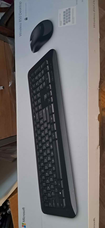 Photo of free Wireless keyboard & mouse NO DONGLE PRESENT (Allestree DE22) #1