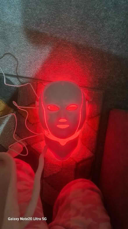 Photo of free LED Beauty Mask (Foxwood YO24) #2