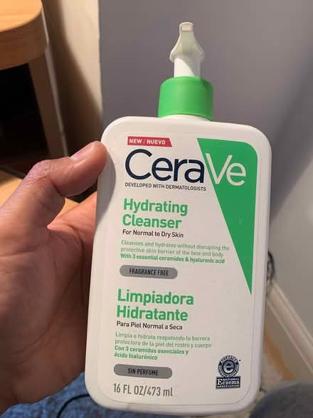 Photo of free Cera Ve hydrating cleanser (Chelmsford CM2) #1