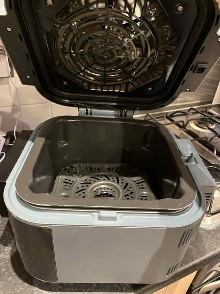 Photo of free Ninja air fryer need repair (Bagshot GU1) #1