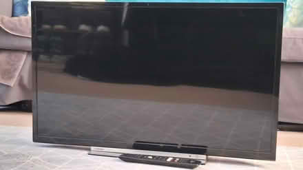 Photo of free Tv 32" (Roffey) #1