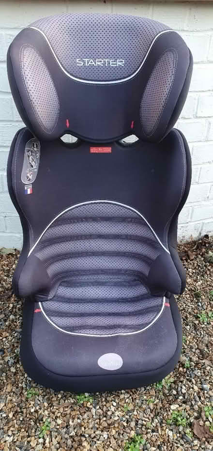 Photo of free Children's car seats (SL6 Furze Platt Maidenhead) #3