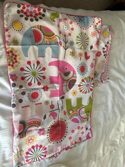 Photo of free Roller blind and single duvet set (South Croydon) #3