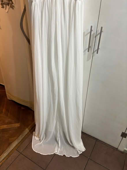 Photo of free Wedding Dress (DA11) #2