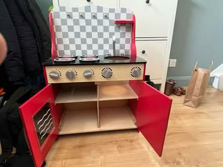 Photo of free Kitchen - Toddler’s (Tooting Broadway) #1