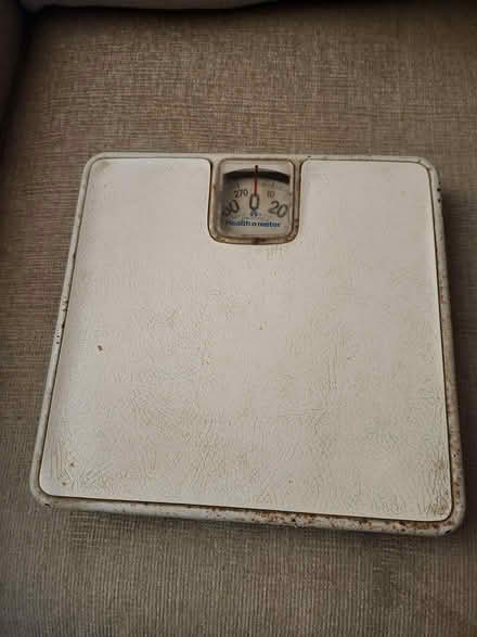 Photo of free scale (Manville) #1