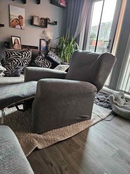 Photo of free Beige electric reclining chair (Holland Park W11) #2