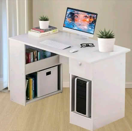 Photo of free White desk (Great witley WR6) #1