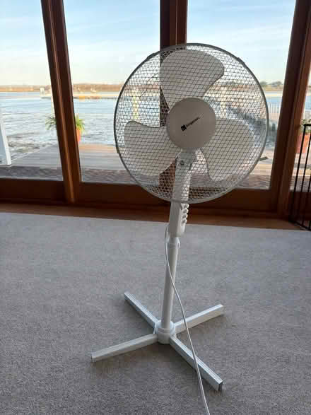 Photo of free Fan on a stand (Itchenor PO20) #1