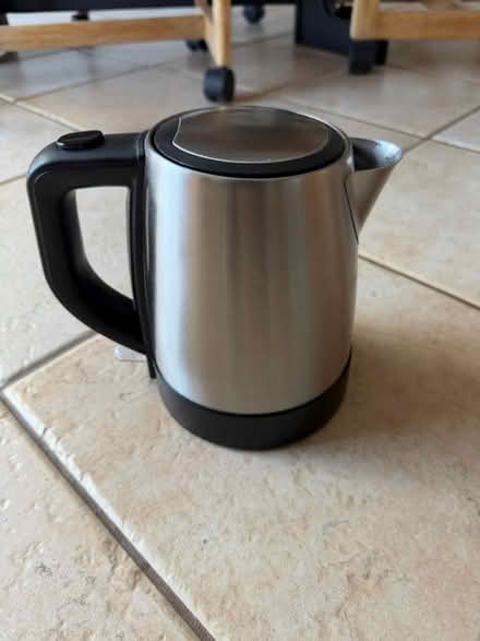 Photo of free Electric Kettle, Hamilton Beach (Near Wootton High School) #3