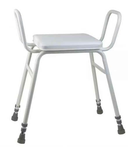 Photo of free Perching Stool in very good condition. (Denton M34) #1