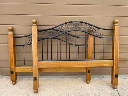 Photo of free Queen bed base (Grovedale) #1