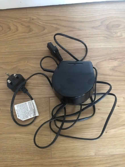 Photo of free Sewing machine (King's Hedges Ward CB4) #2