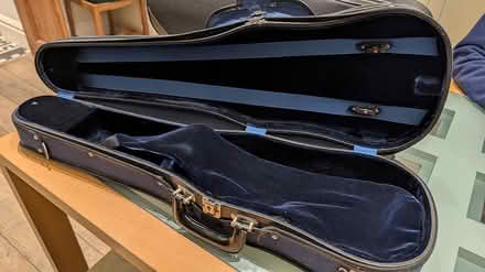 Photo of free Violin case (Willesden Green) #3