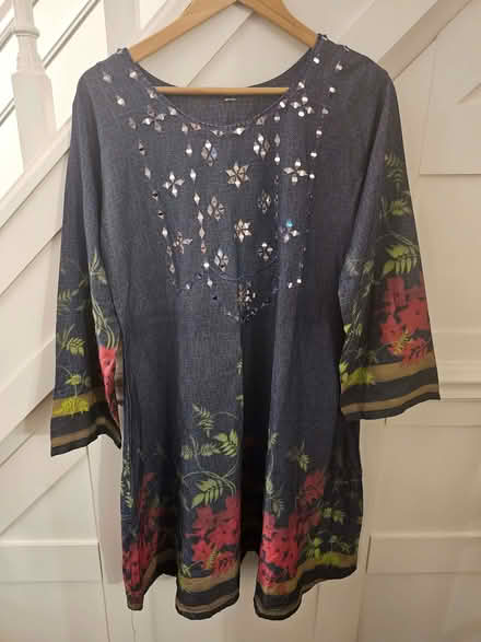 Photo of free House dress (Lower Morden SM3) #1