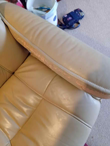 Photo of free Chair and stool (Rushden) #4