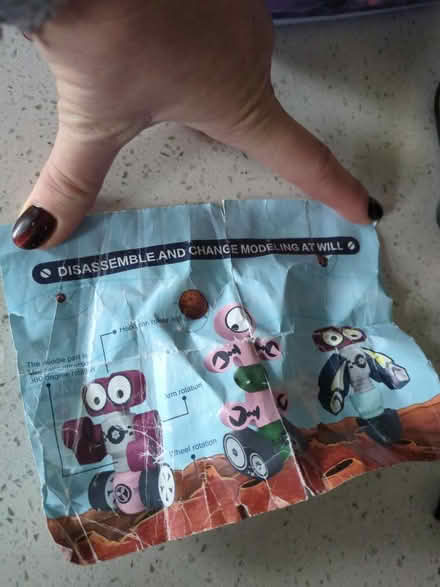 Photo of free Magnetic robots (Orgreave S13) #3