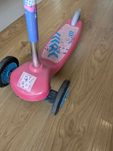 Photo of free Kids scooter (Mill Hill - NW7) #3
