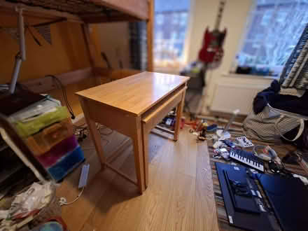 Photo of free extendable desk with drawer (Whitton TW2) #3
