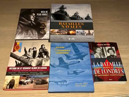 Photo of free FRENCH Canadamilitary history books (Britannia) #1