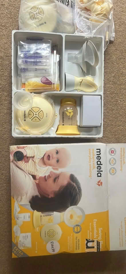 Photo of free Medela breast pump (Purley CR8) #4