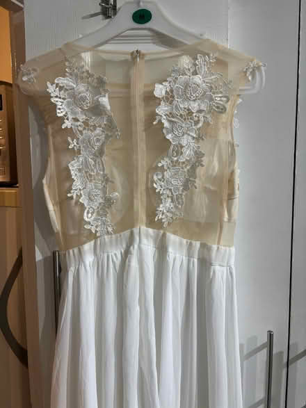 Photo of free Wedding Dress (DA11) #3
