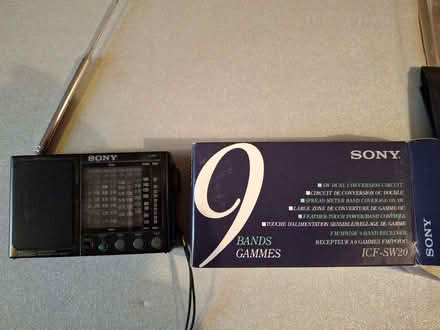 Photo of free Sony short-wave radio (Headington OX3) #1