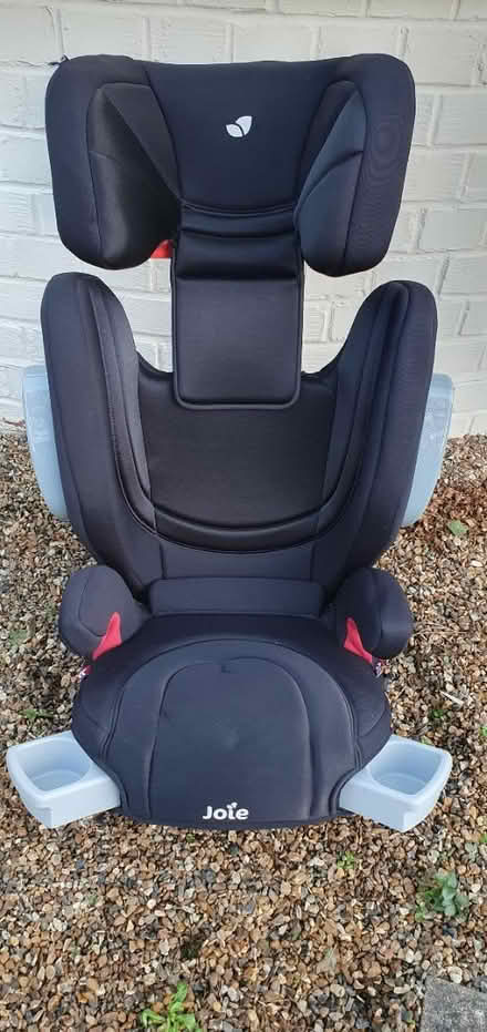 Photo of free Children's car seats (SL6 Furze Platt Maidenhead) #2